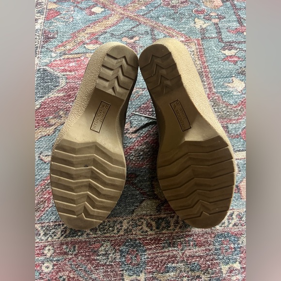 White Mountain Wedge Shoes - Picture 3 of 6